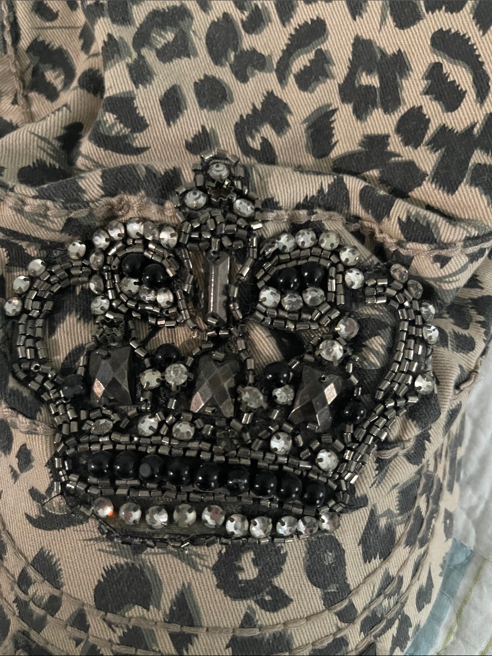Leopard Print Beaded Crown Women's Cap - Beige/Black - Picture 2 of 6